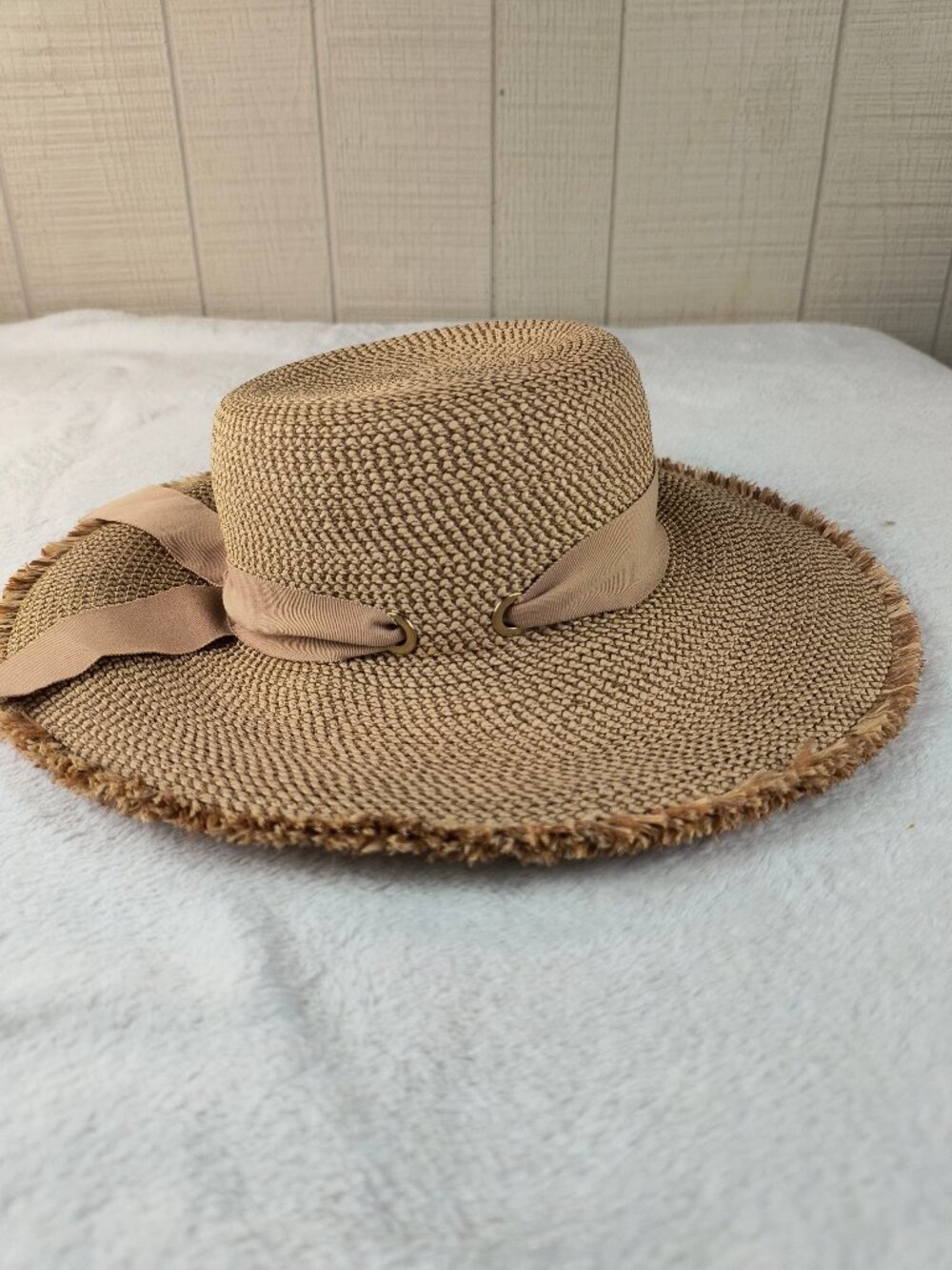 Eric Javits Aruba Packable Straw Hat Original Peanut Ribbon Chin Tie SPF - Picture 7 of 7